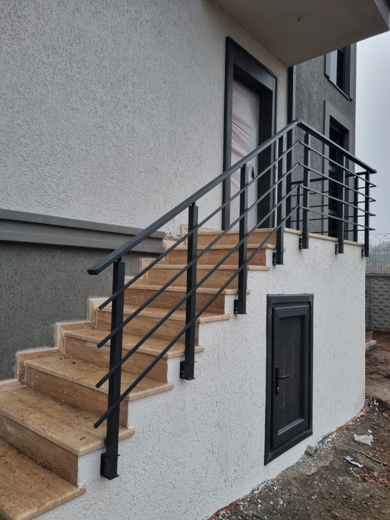 korkuluk ve küpeşte sistemleri